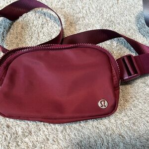 Lululemon Everywhere Belt Bag 1L